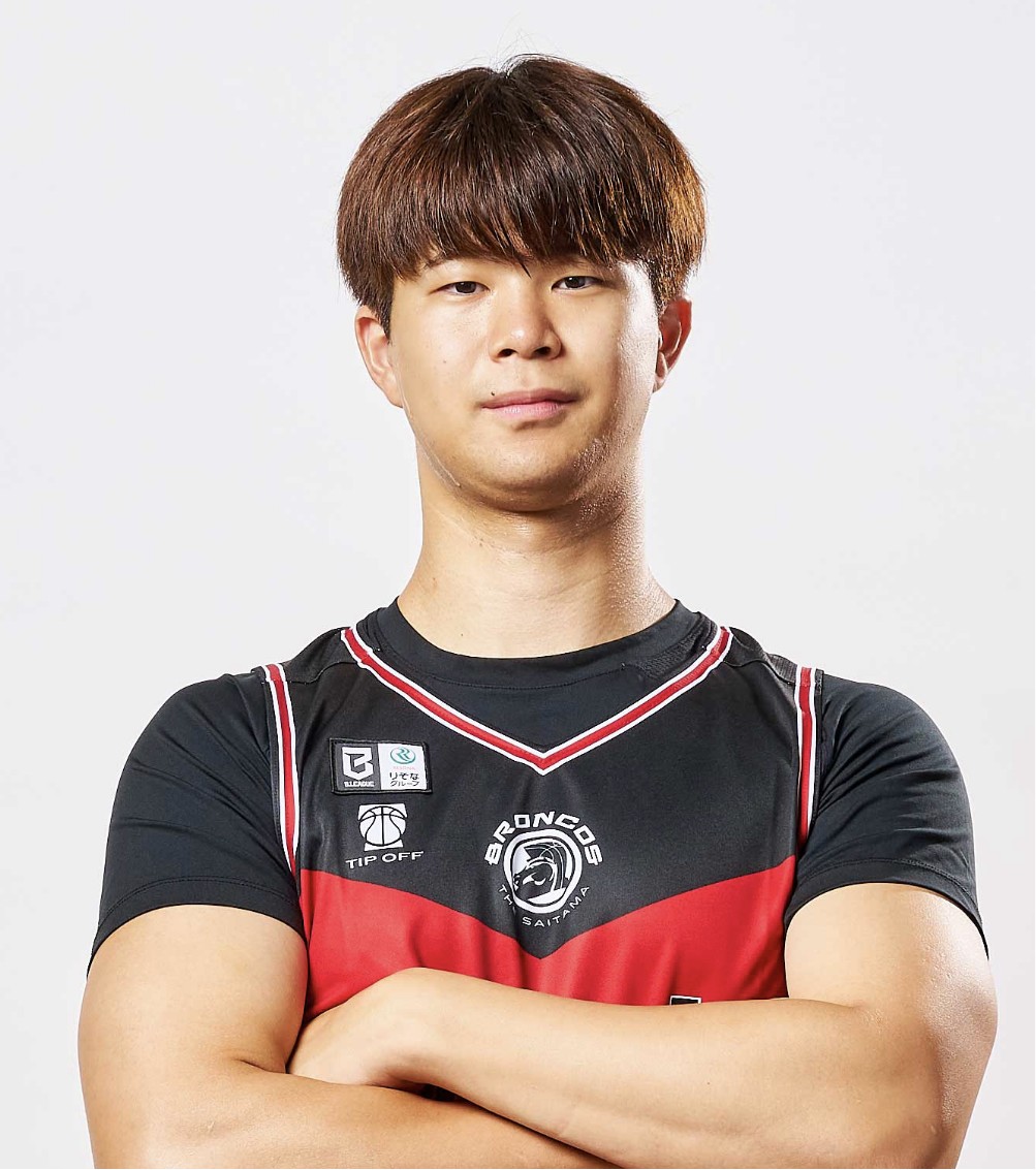 島崎 輝