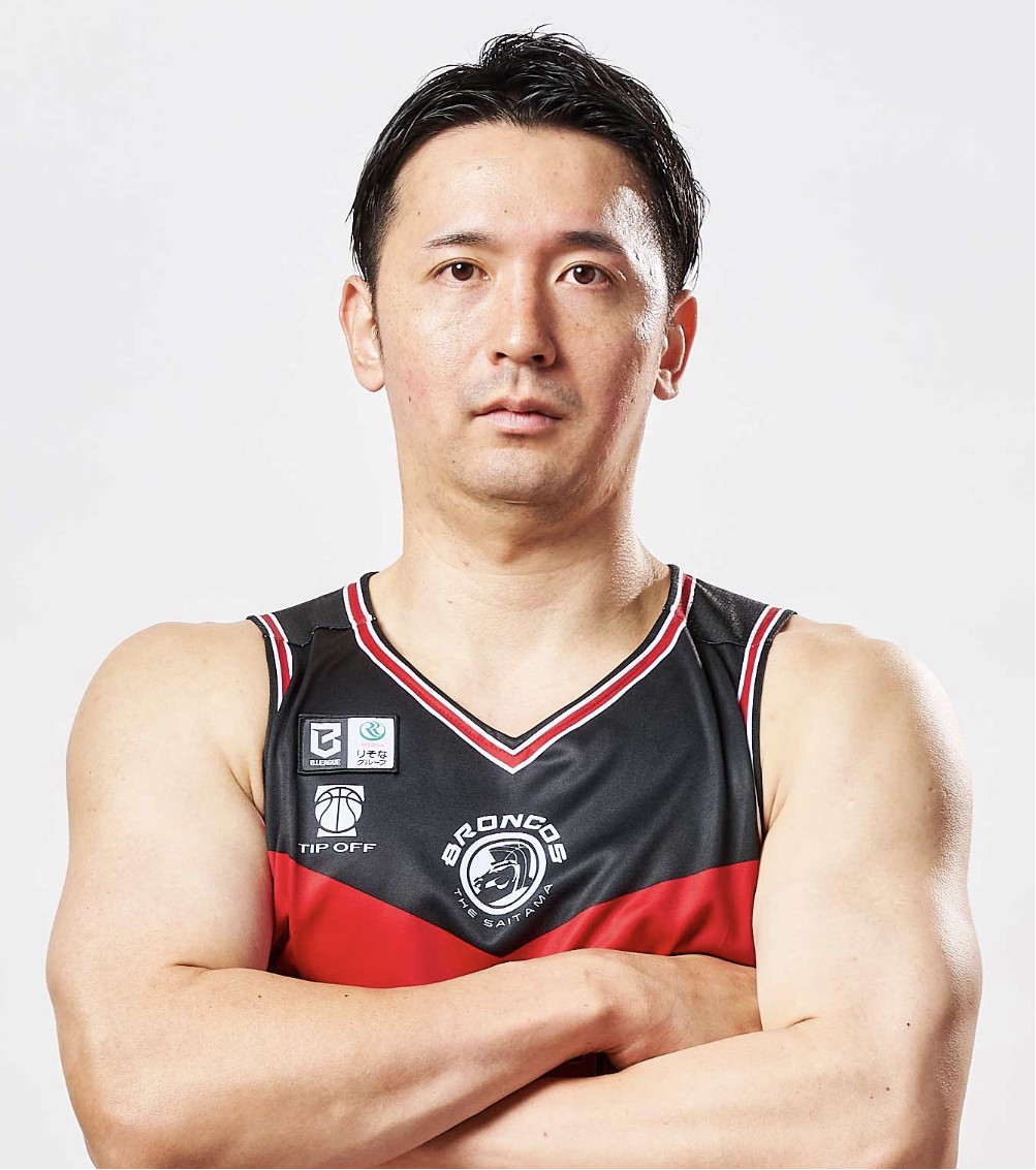 川邉 亮平